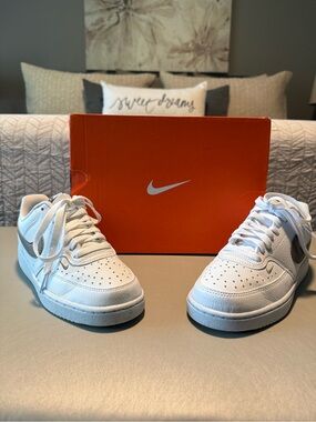 Nike White and Brown Women's Court Athletic Shoes
